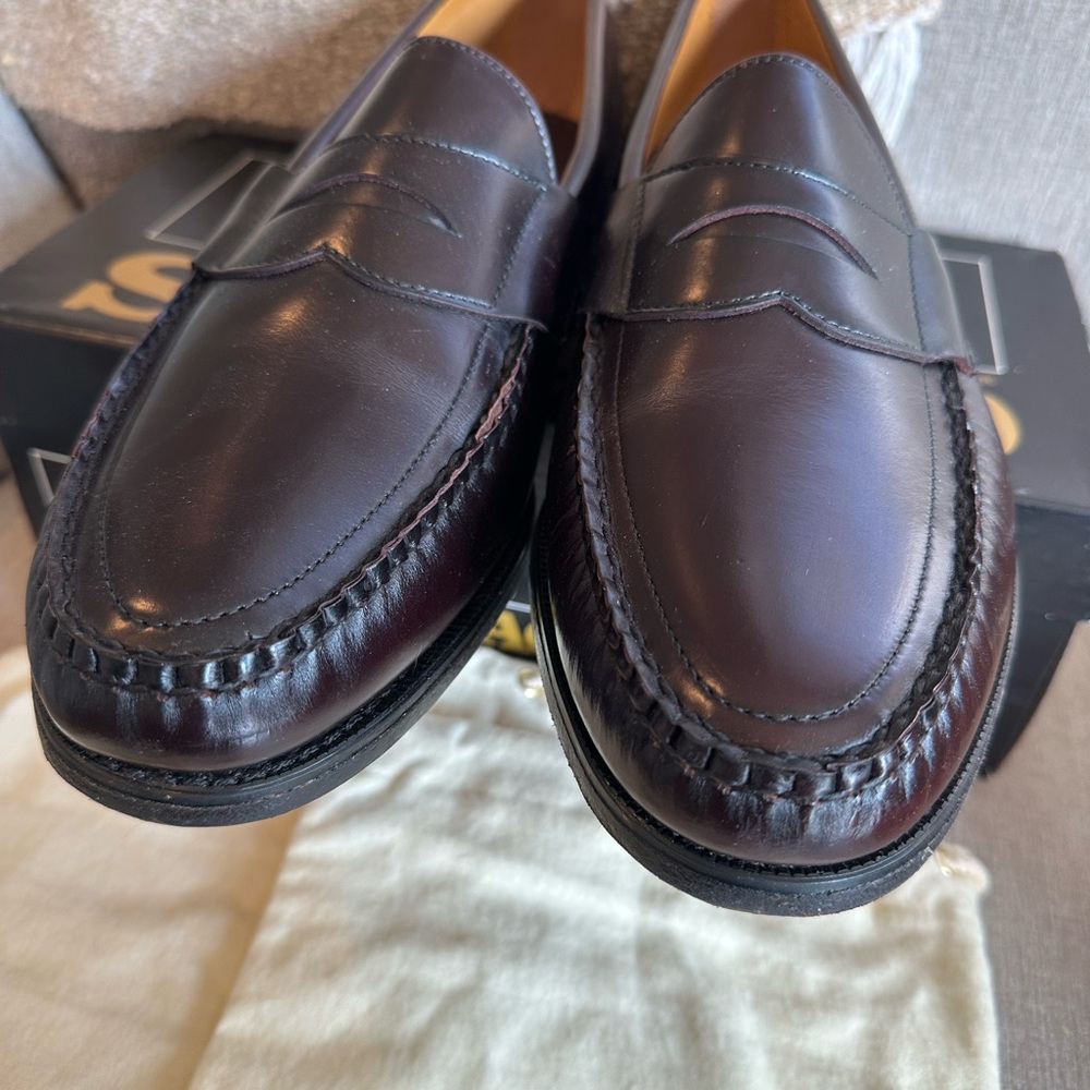 Sebago Burgundy Loafers Classic Penny Design Made in Maine USA Never Worn